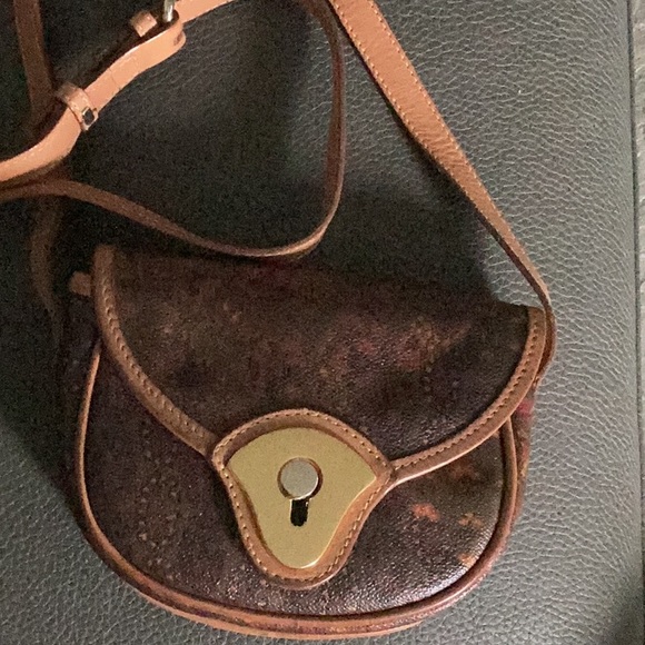 Escada small crossbody - Picture 2 of 2